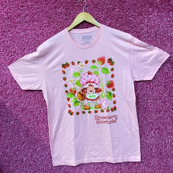 Strawberry Shortcake Berry Frame Graphic T-Shirt XL - Picture 3 of 4